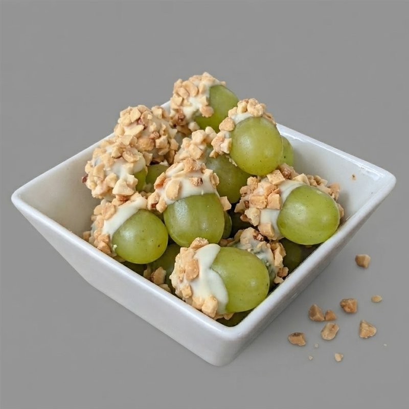 Taffy grapes with peanuts